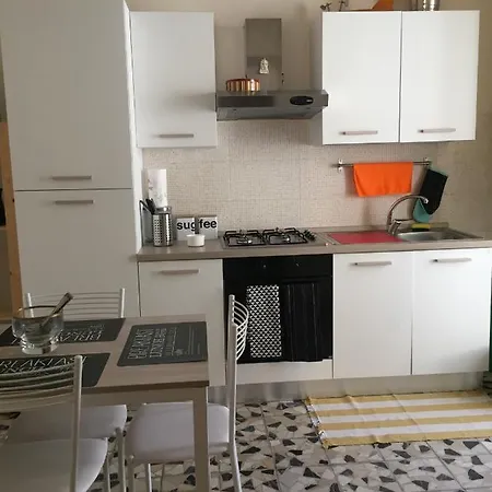 Dom wakacyjny Sake Maison De Charme - Fascinating Ancient Sicilian Mansion